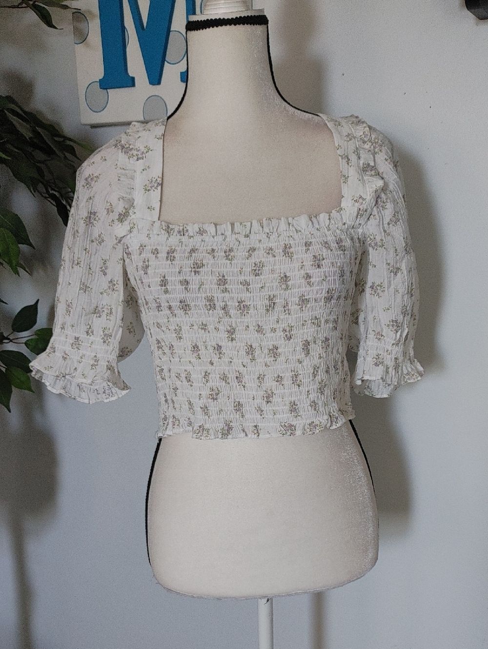 H&M Floral Smocked Square-Neck Crop Top M